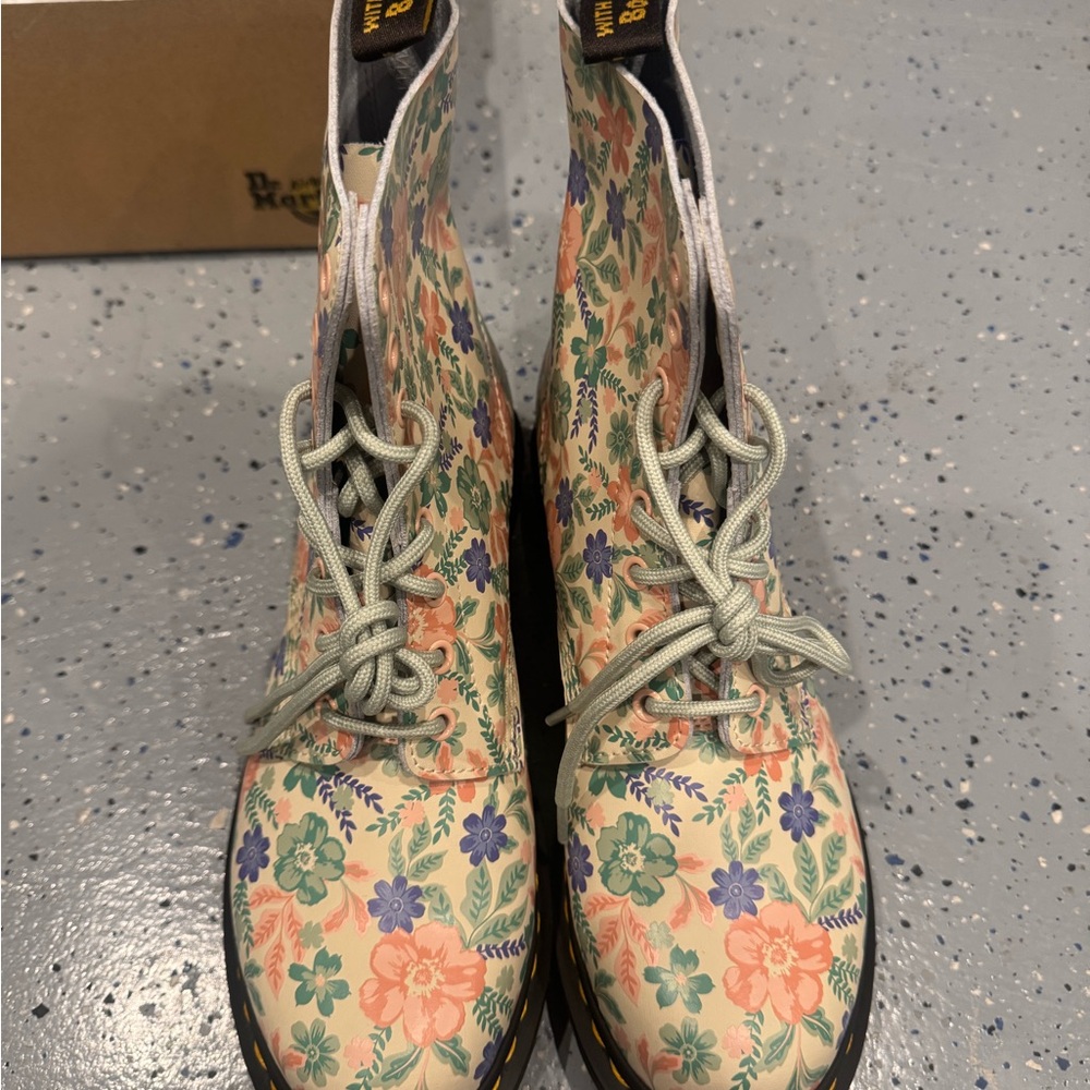 Dr. Martens Floral Boots - Multicolor - Brand New Never Worn